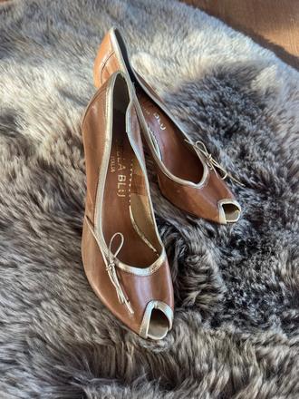 Kožené střevíčky /  lodičky, 36