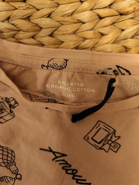 Starorůžové tričko s parfémy, reserved,146