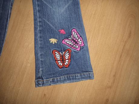 Motýlkové džíny č.139, 110