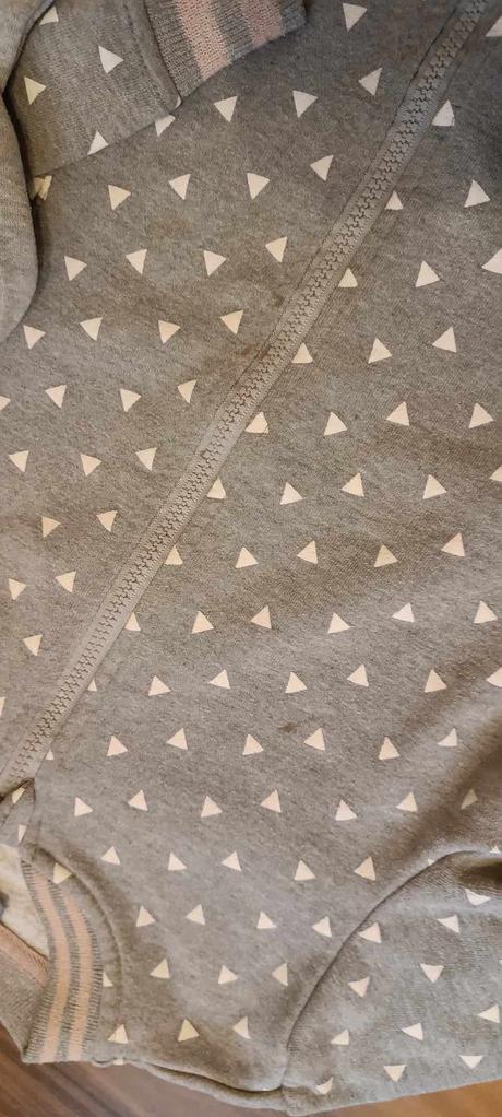 Šedé mikiny, lupilu,134