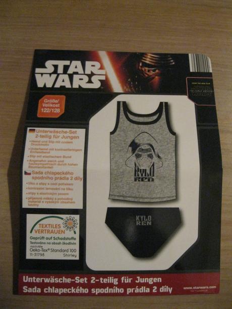 Spodní tílko a slipy, 122