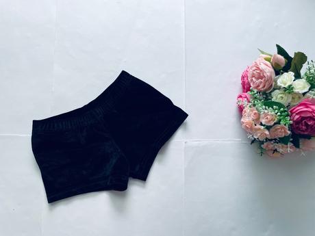 Kraťasy semišové na tanec - v.cca 4/5 let, 110