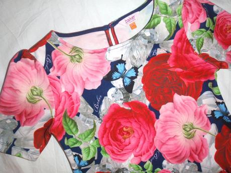 Luxusní květovaný značkový top baker, 140