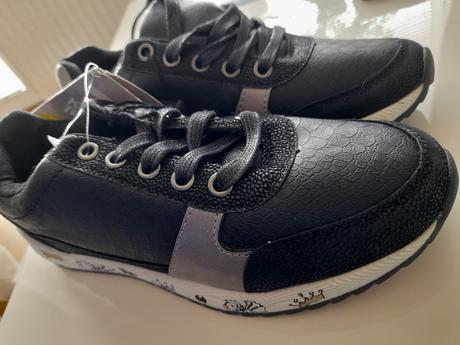 Cerné tenisky - vel. 35, pepperts,35