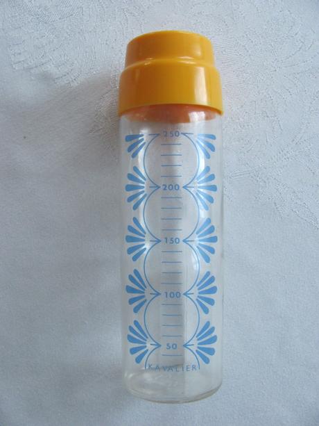 Retro kojenecká láhev, 