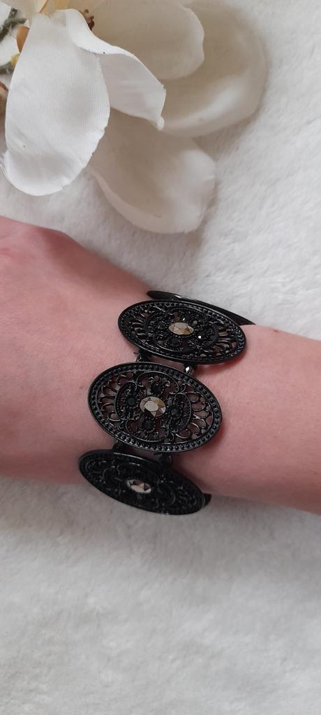 Elastický společenský náramek s kamínky, orsay