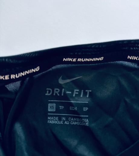 K4/ tilko funkční černé zn. nike - v.xs, nike,xs