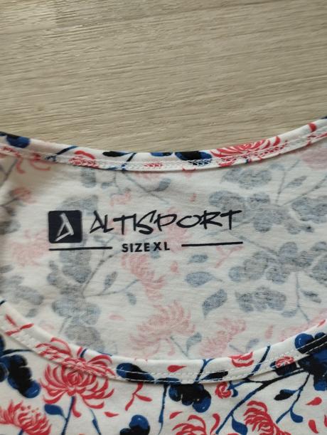 Triko z altisportu, s