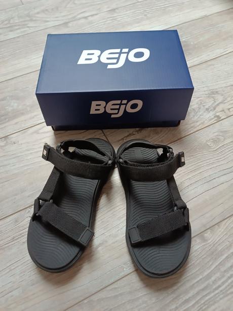 Černé sandálky 33, 33