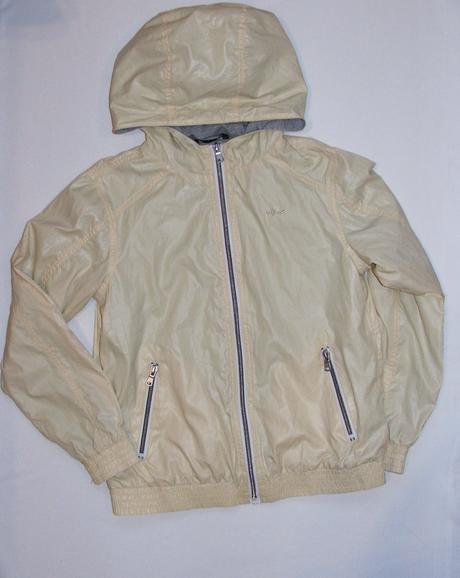 M105 šusťáková bunda s podšívkou vel. 8-9 let, sisley,134