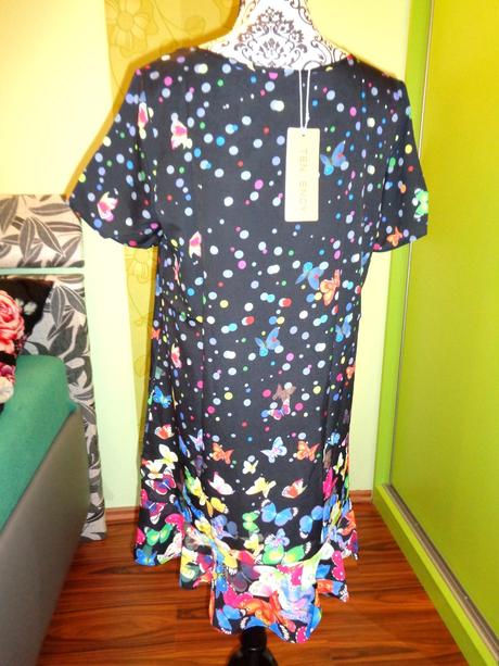 Luxusní černé vzdušné motýlkové šaty, 44