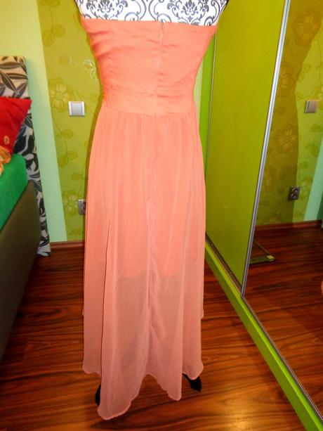 Krásné meruňkové společenské šaty, 42