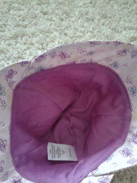 Pogumovaný motýlkový klobouček, f&f,86