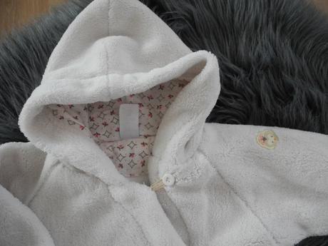 Chlupatá kombinéza, 68