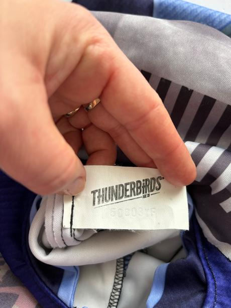 St1/ kostým thunderbirds -v.cca 6/7 let, 