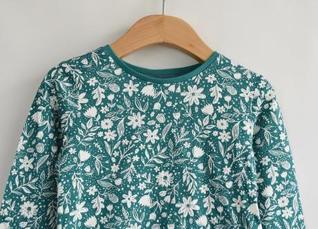 Trička vel. 3 - 4 roky, tu,104