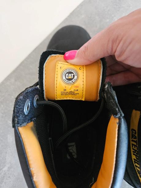 Boty caterpillar jaro/podzim, vel. 33, 33