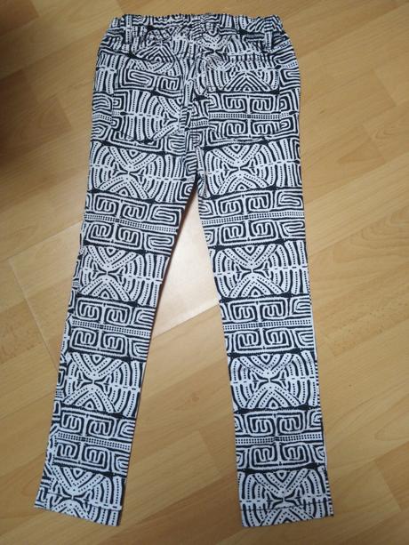 Kalhoty 6-7 let, f&f,122