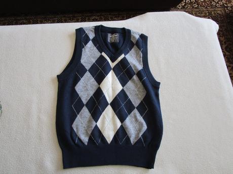 Jako nová, velmi pěkná slabší vesta h&m, vel. 116, h&m,116