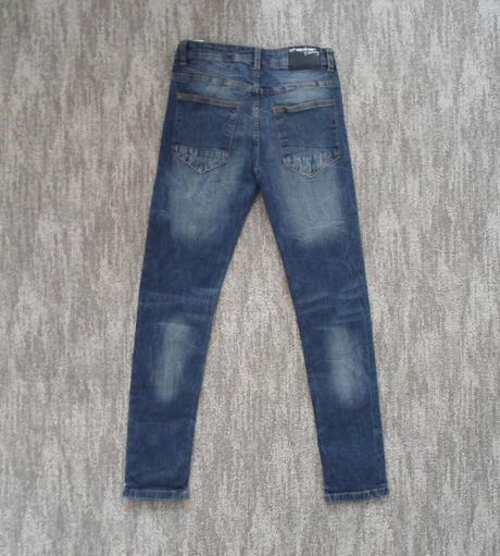 Modré kalhoty rifle džíny, chapter young,158