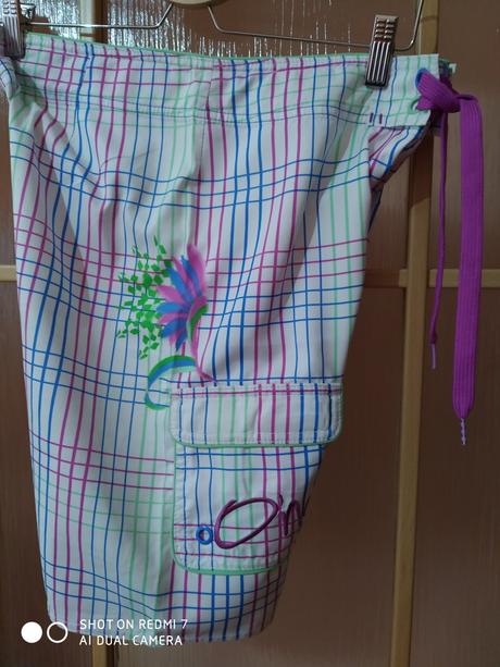 Kraťasy  o neill, s