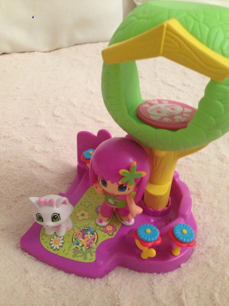 Pinypon famosa panenky,domecek,prislusenstvi, 