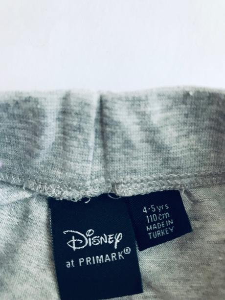 Šortky disney - v.4/5 let, disney,110