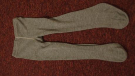 Modré a šedé punčocháče, 80