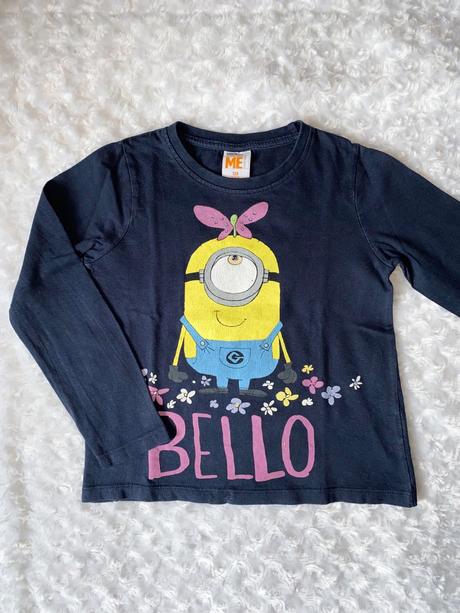 Modré tričko s mimoněm, 128