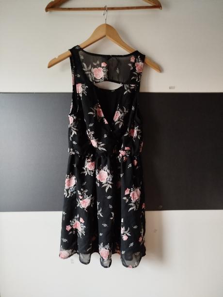 Šaty zn. divided vel.40, 40