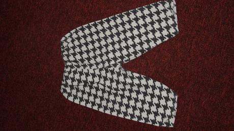 Bílo černé kalhoty 80, 80