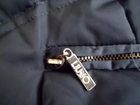 Perie bunda, liu jo,s