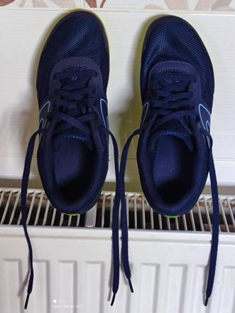 Atletické tretry, 36