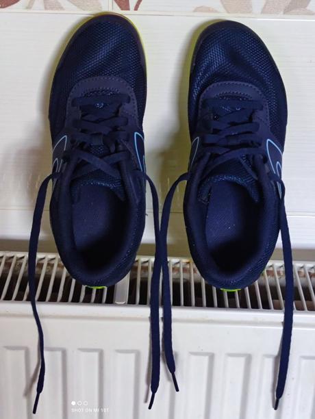 Atletické tretry, 36