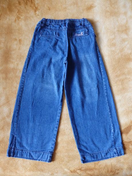 Džíny zdobené výšivkami, disney,122