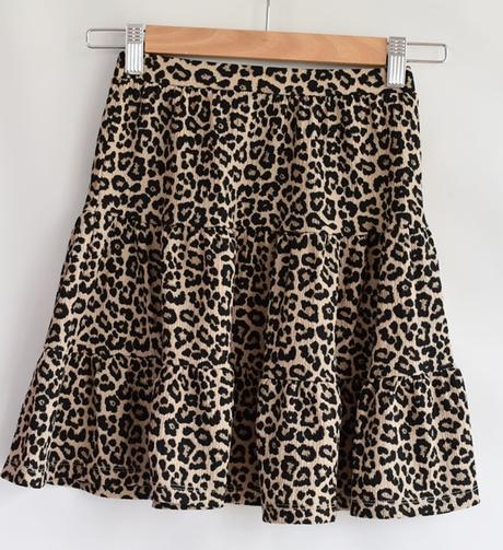 Sukně vel. 5 let, tu,110