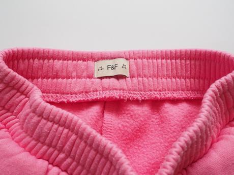 Tepláky vel 104, f&f,104