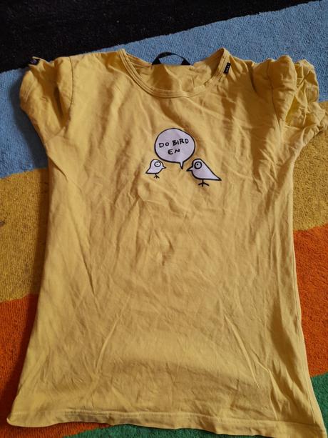 Žluté starší triko krátký rukáv, s