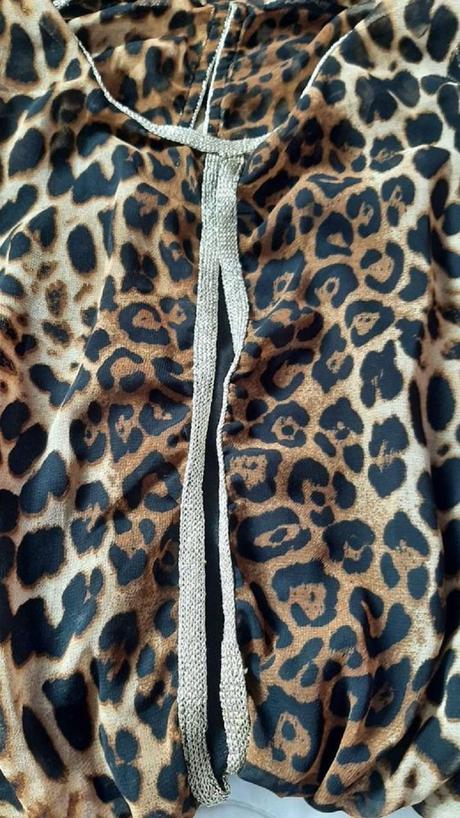 Tygrované šaty vel. s/m, s