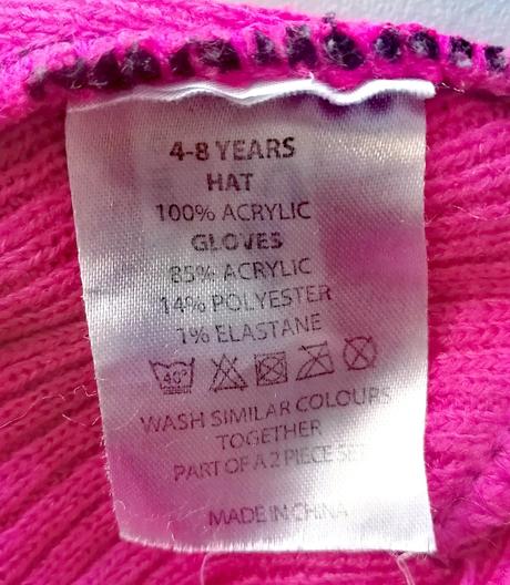 Čepice s hello kitty vel 104 - 134, sanrio