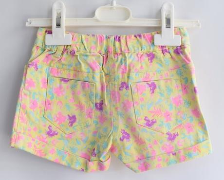 Kraťasy vel. 18 - 24m, young dimension,92