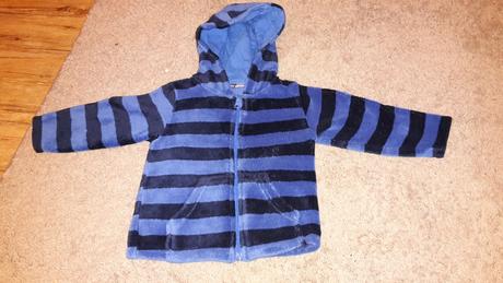 Mikinka chlupatka, lupilu,86