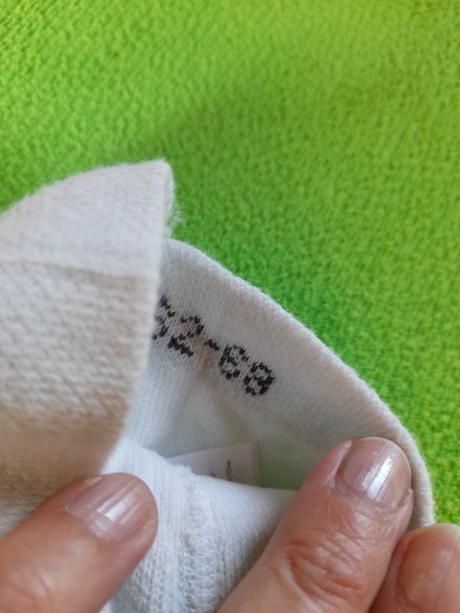 Punčocháče bílé malinkaté vel 68., 62