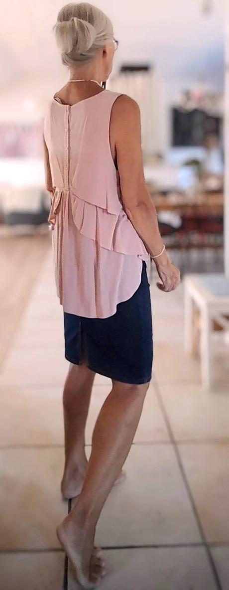 Růžová halenka, l