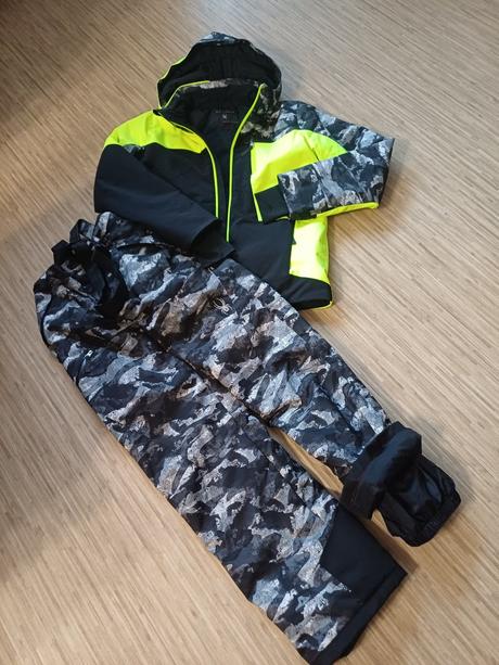 Lyžařský komplet, souprava, set spyder vel.20-176, 176