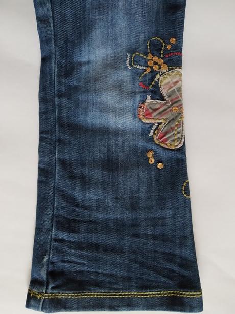 Nádherné džíny next s výšivkami, next,98