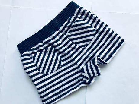 Kraťasy - v.18/24 měs., 92