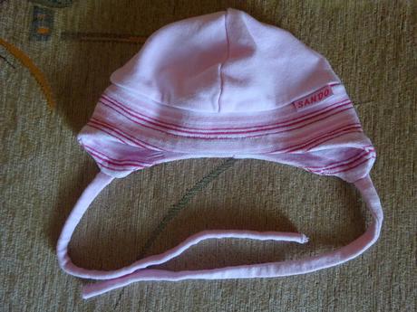 Čepička s proužky, vel. 0-3m, sando,56