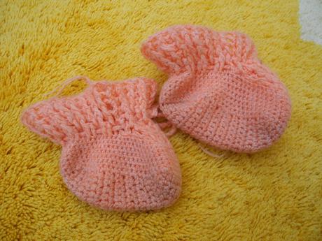 Pletené capáčky, <17