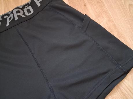 Černé kraťasy vel. s, s